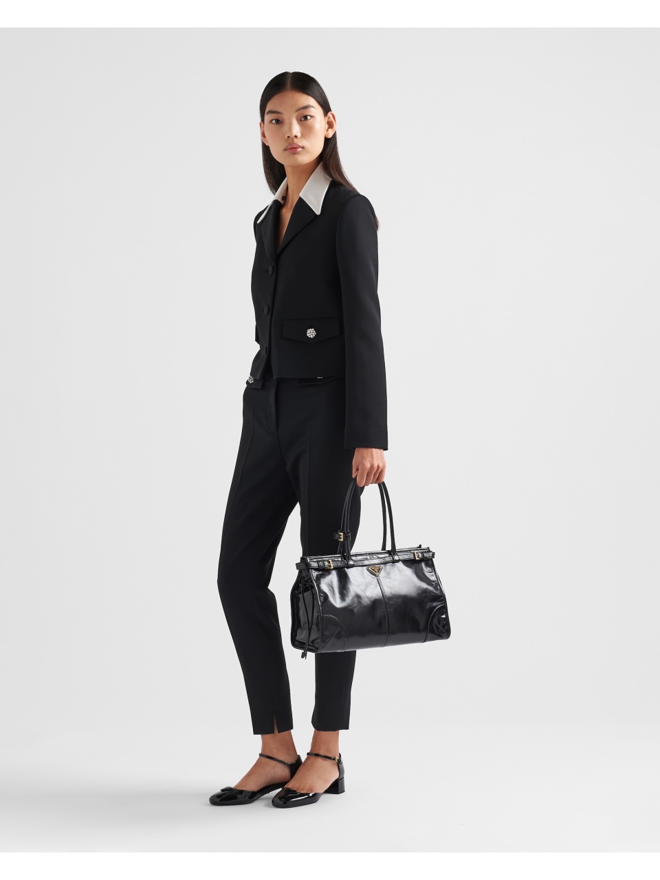 Большая кожаная сумка Prada